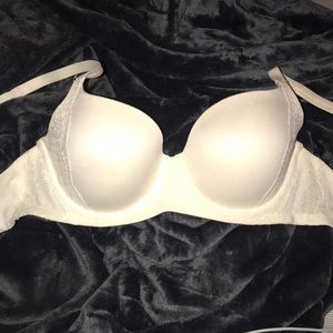 White bra 36C
